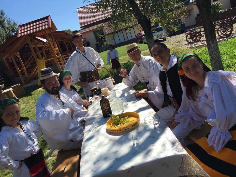 Ocna Şugatag Pensiunea Maramures מראה חיצוני תמונה